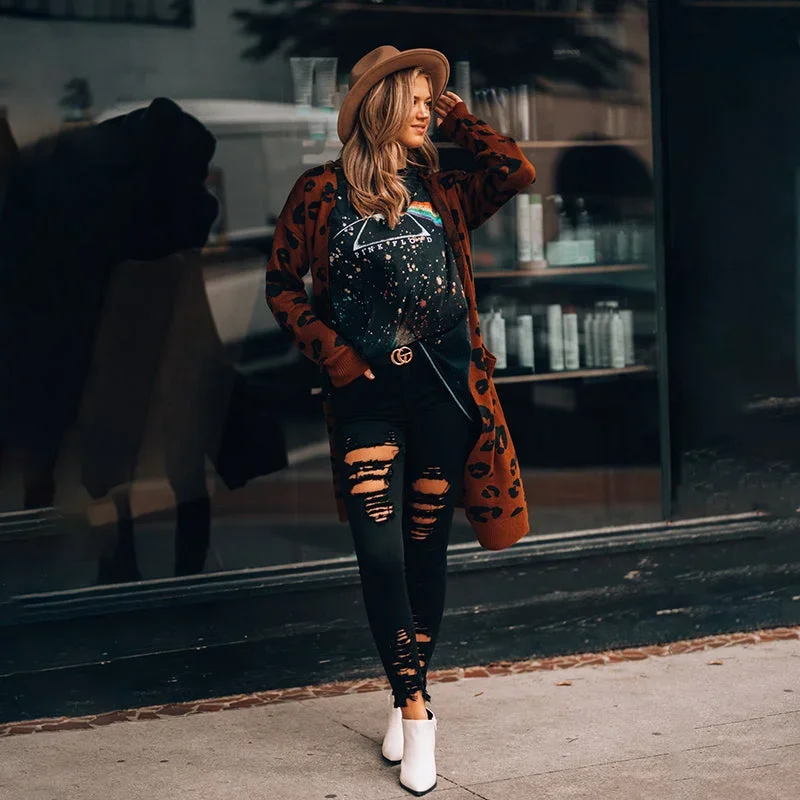 Julia Fashion - Streetwear Ripped Denim Jeans