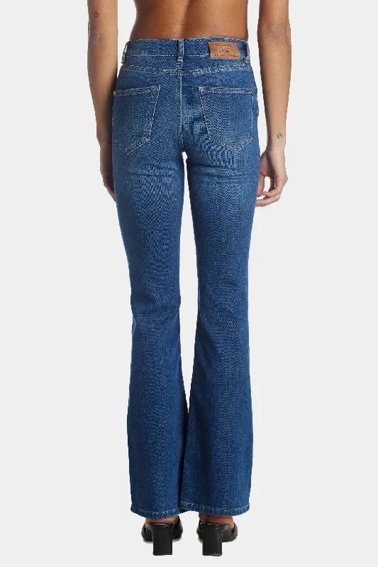 alli-ease-flare-jeans