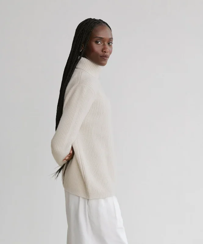 cashmere-turtleneck-ivory