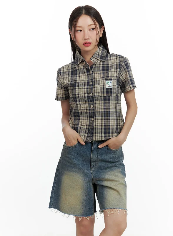 Checkered Crop Collar Shirt CU420