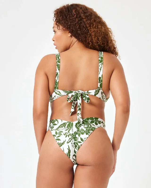 eco-chic-econyl-eco-quinn-bikini-bottom-dpr