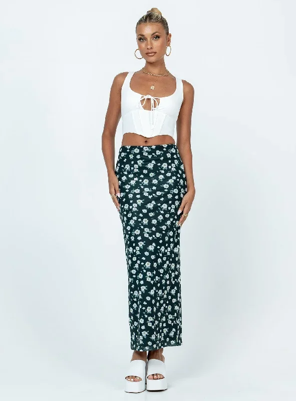 knox-maxi-skirt-black-floral