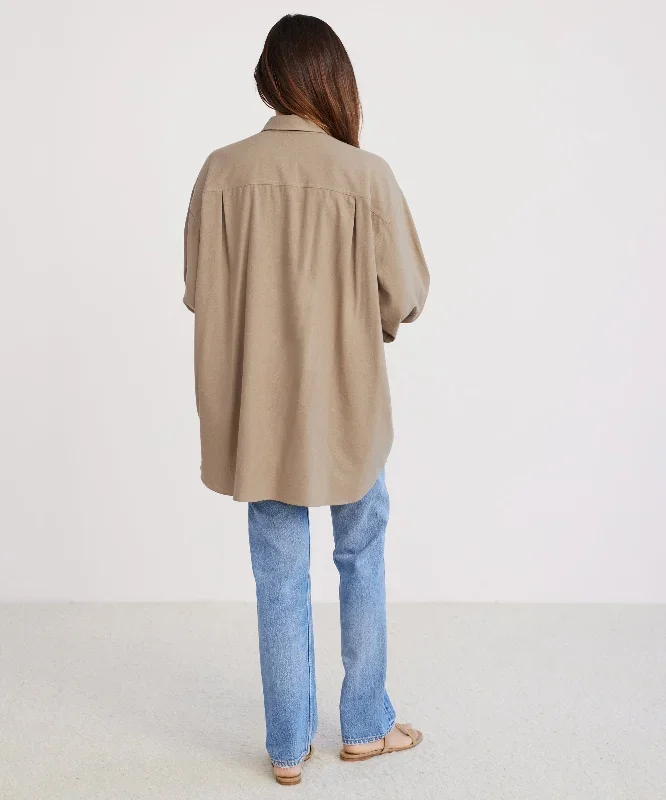 relaxed-oversized-shirt-hazel