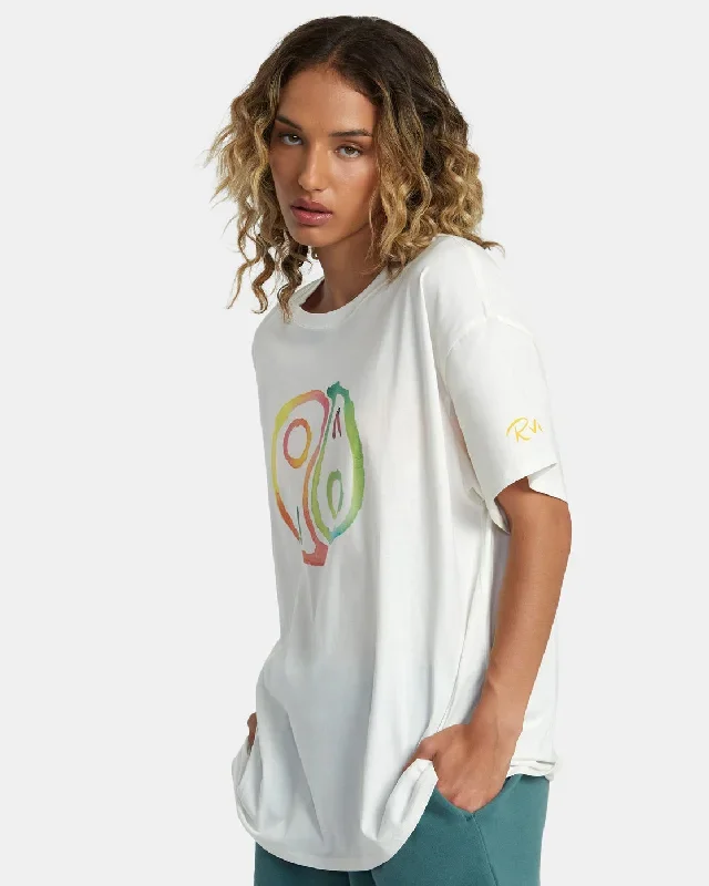 rose-machado-yin-yang-tee-vintage-white