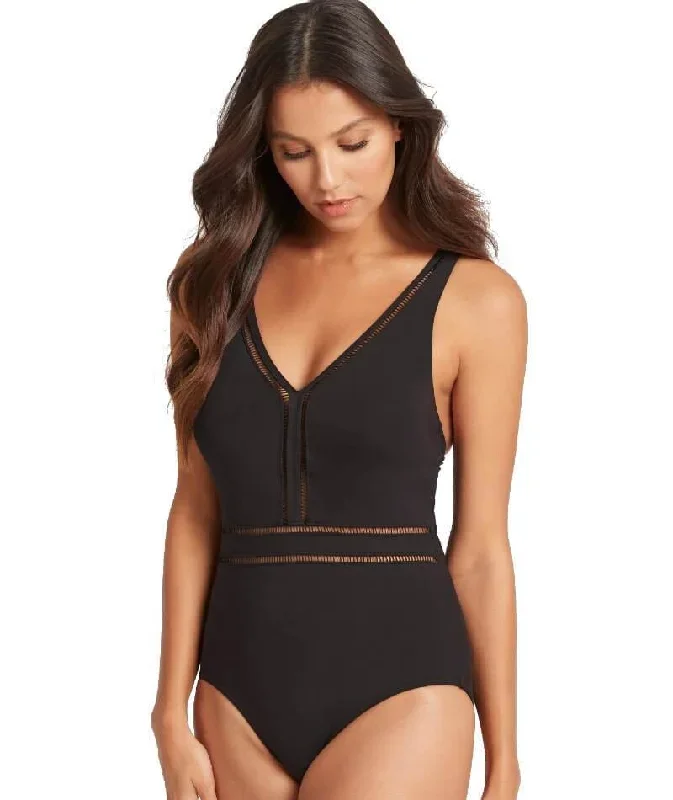 sea-level-essentials-spliced-waisted-b-dd-cup-one-piece-swimsuit-black