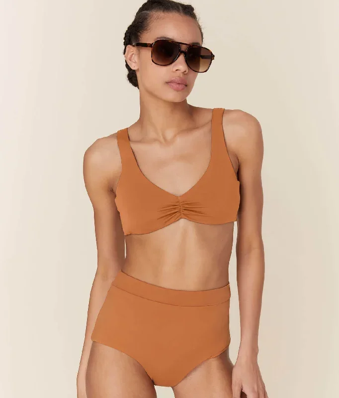 the-honolulu-top-eco-nylon-chestnut