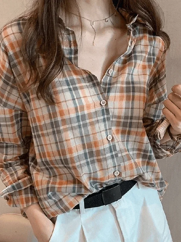 vintage-checkered-long-sleeve-button-blouse