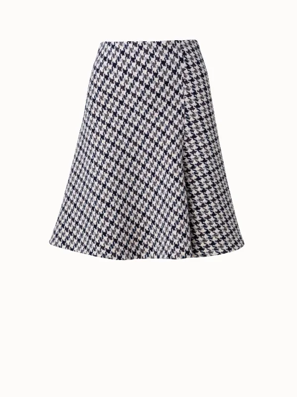 wool-knee-length-skirt-with-houndstooth-pattern-greige-black